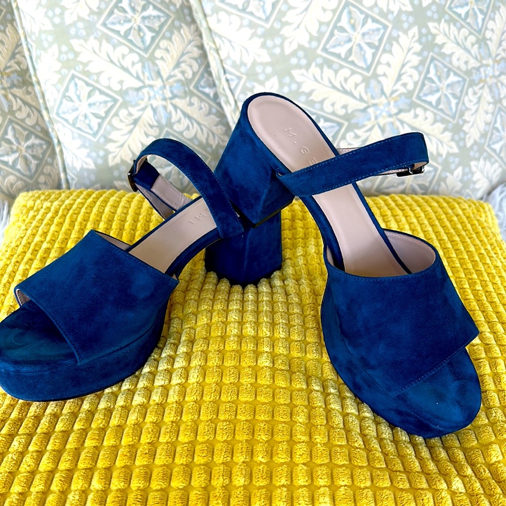 M. Gemi platform suede heels